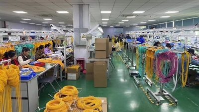 Shenzhen Chuanglixun Optoelectronic Equipment Co., Ltd. dây chuyền sản xuất nhà máy