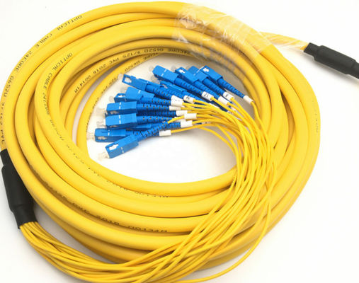 Dây vá sợi quang 1-3m Lc to Lc, Cáp đột phá áo khoác màu vàng Dây vá đơn giản