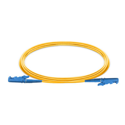 E2000 Đơn lõi sợi quang Pigtail Chế độ đơn Đầu nối UPC APC